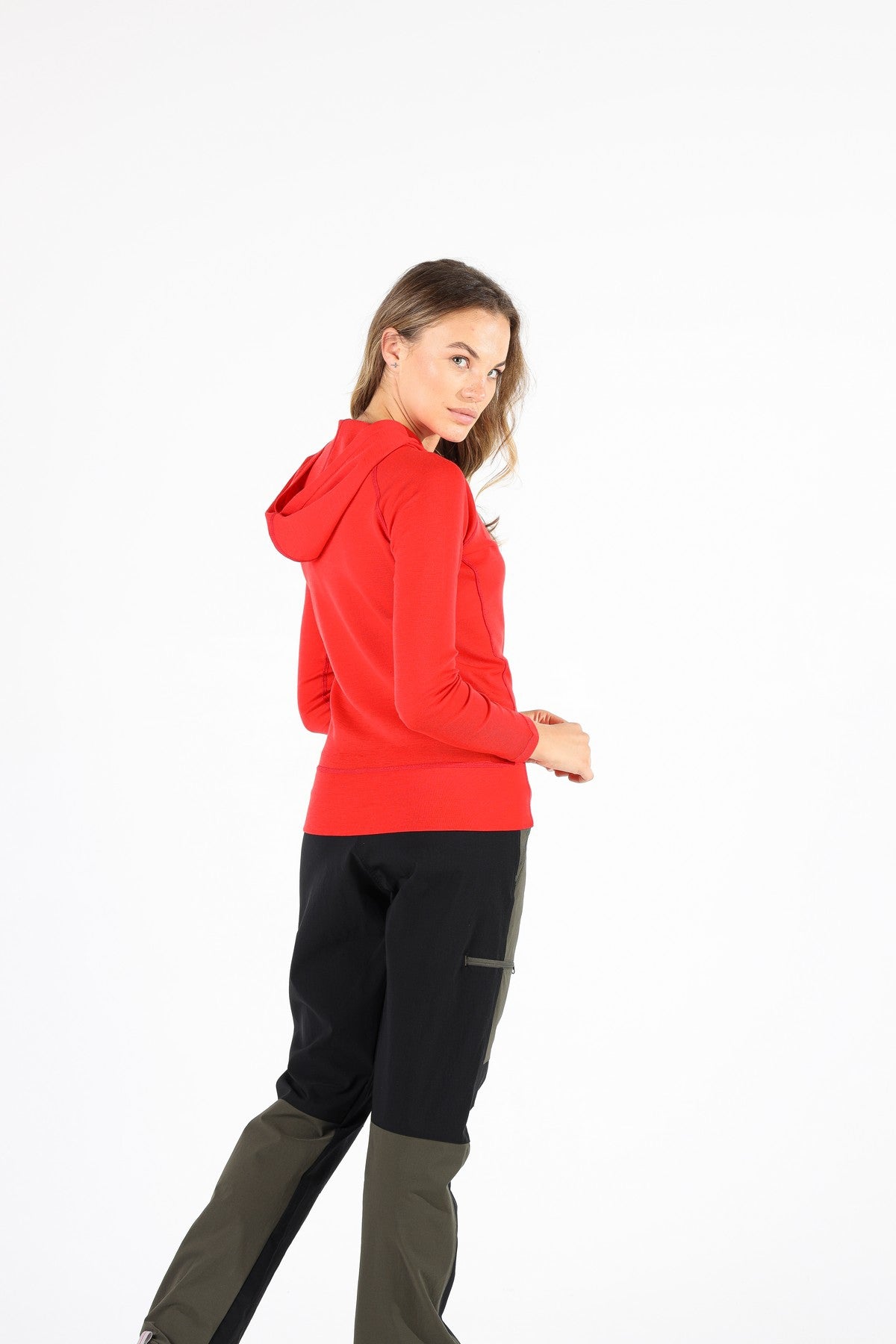 Sonatra LONG SLEEVE HOODIE