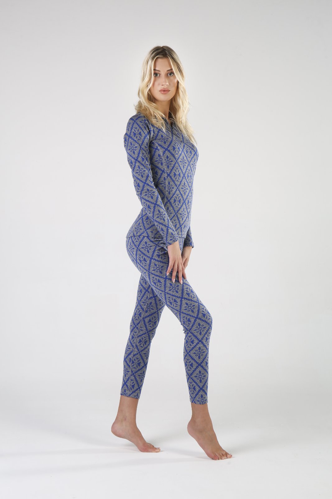 VENUS LONG SLEEVE WITH ZIPPER SLIM FIT